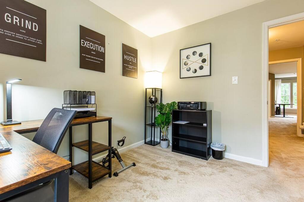 The Nest At Harmony Woods: Lux Dc Getaway + Office Villa Germantown Kültér fotó
